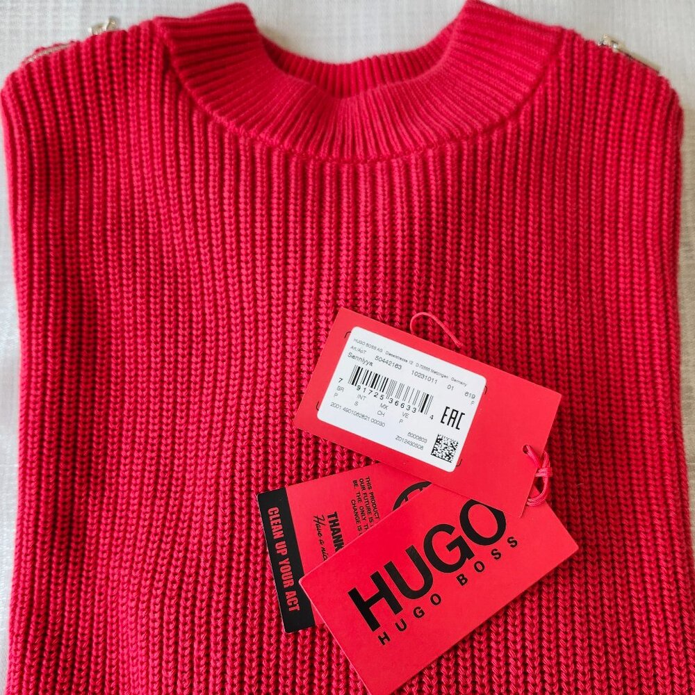 Sweater - Picture 10 of 10